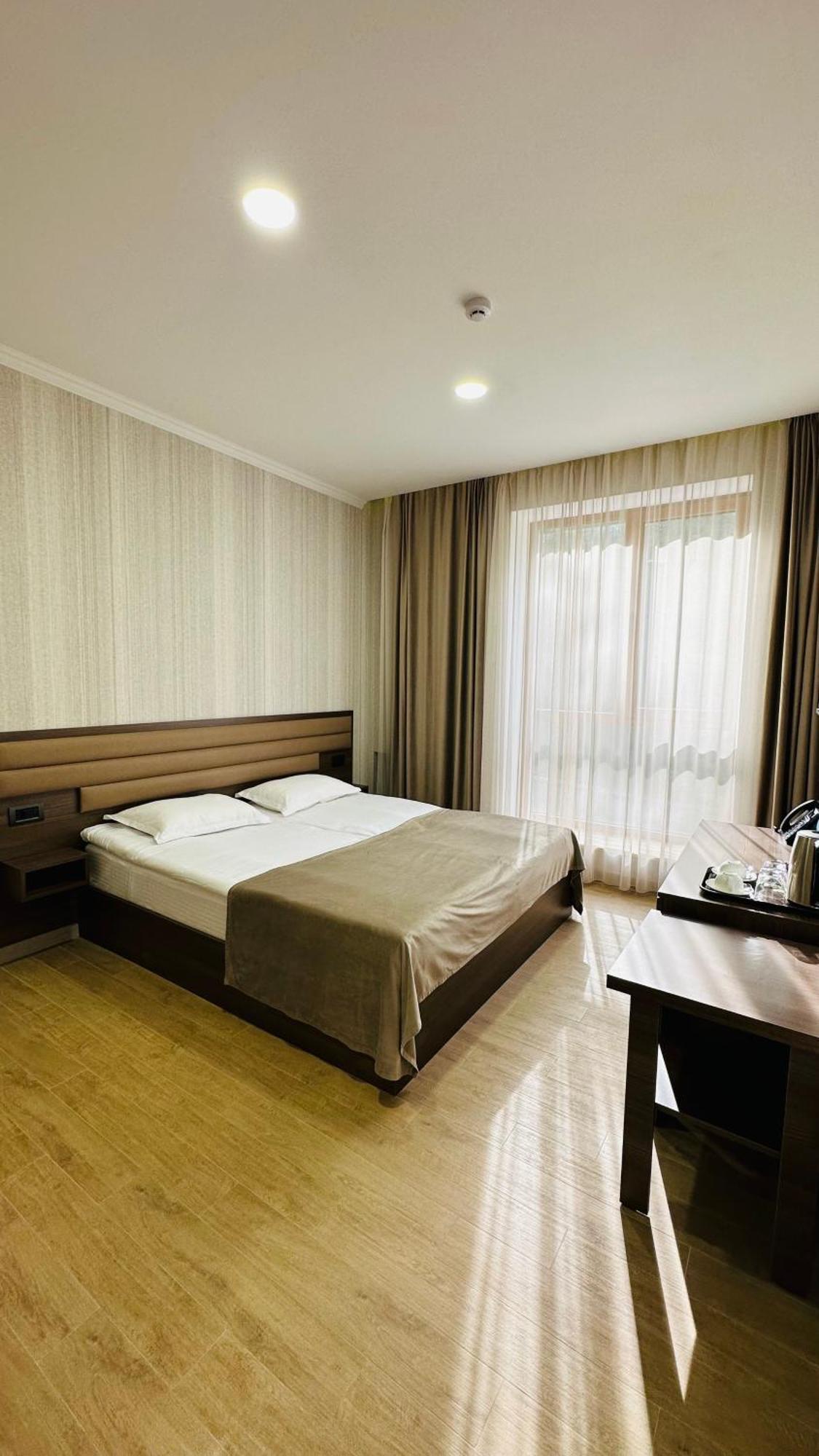 Marrone Hotel Цахкадзор Экстерьер фото