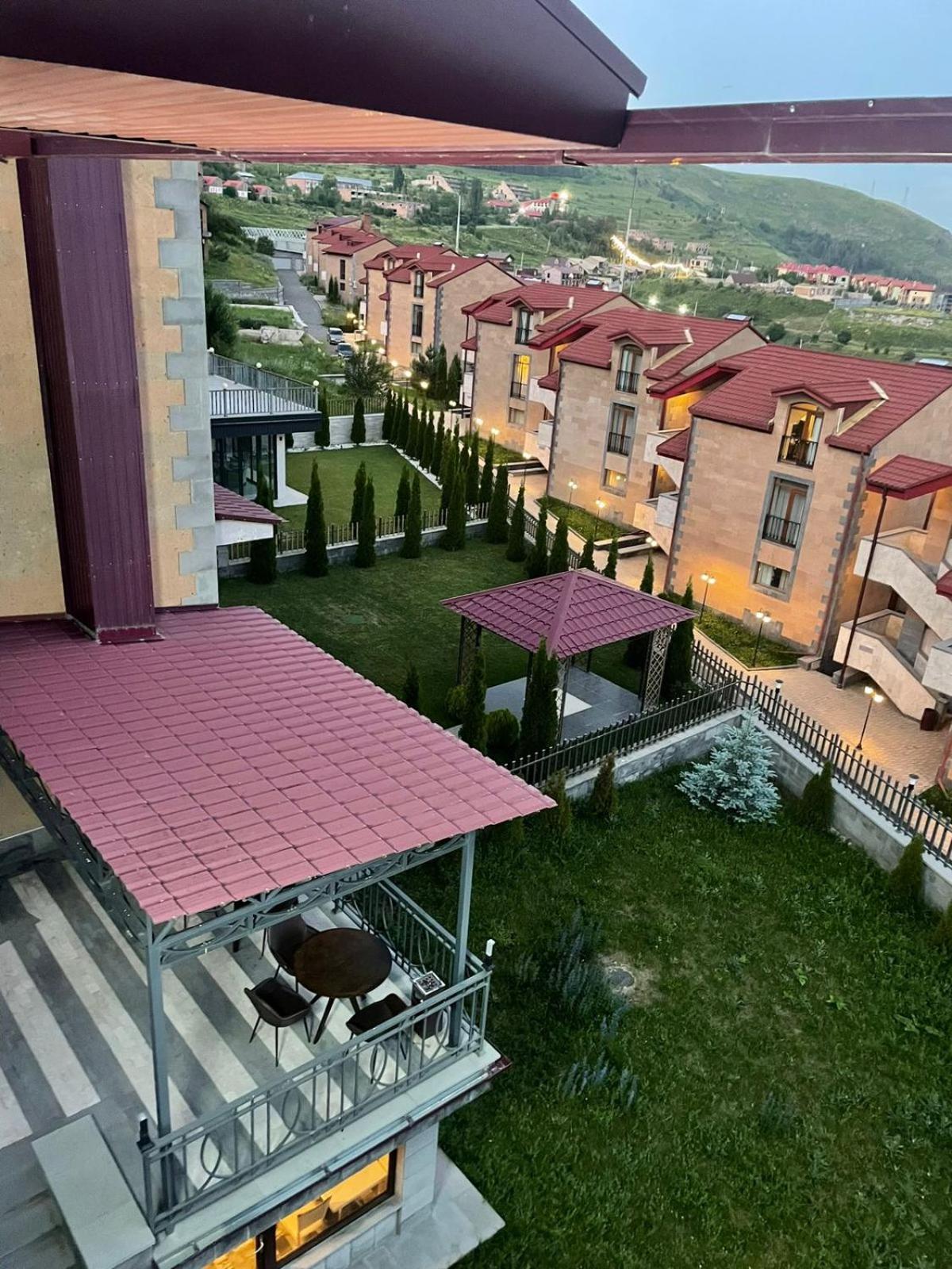 Marrone Hotel Цахкадзор Экстерьер фото